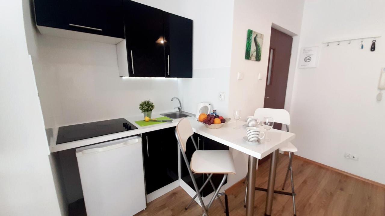 Apartament Z Balkonem I Bezplatnym Parkingiem غدانسك المظهر الخارجي الصورة