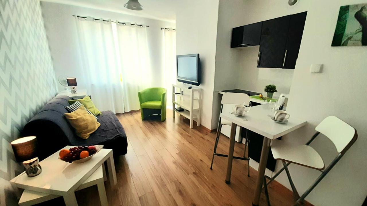 Apartament Z Balkonem I Bezplatnym Parkingiem غدانسك المظهر الخارجي الصورة