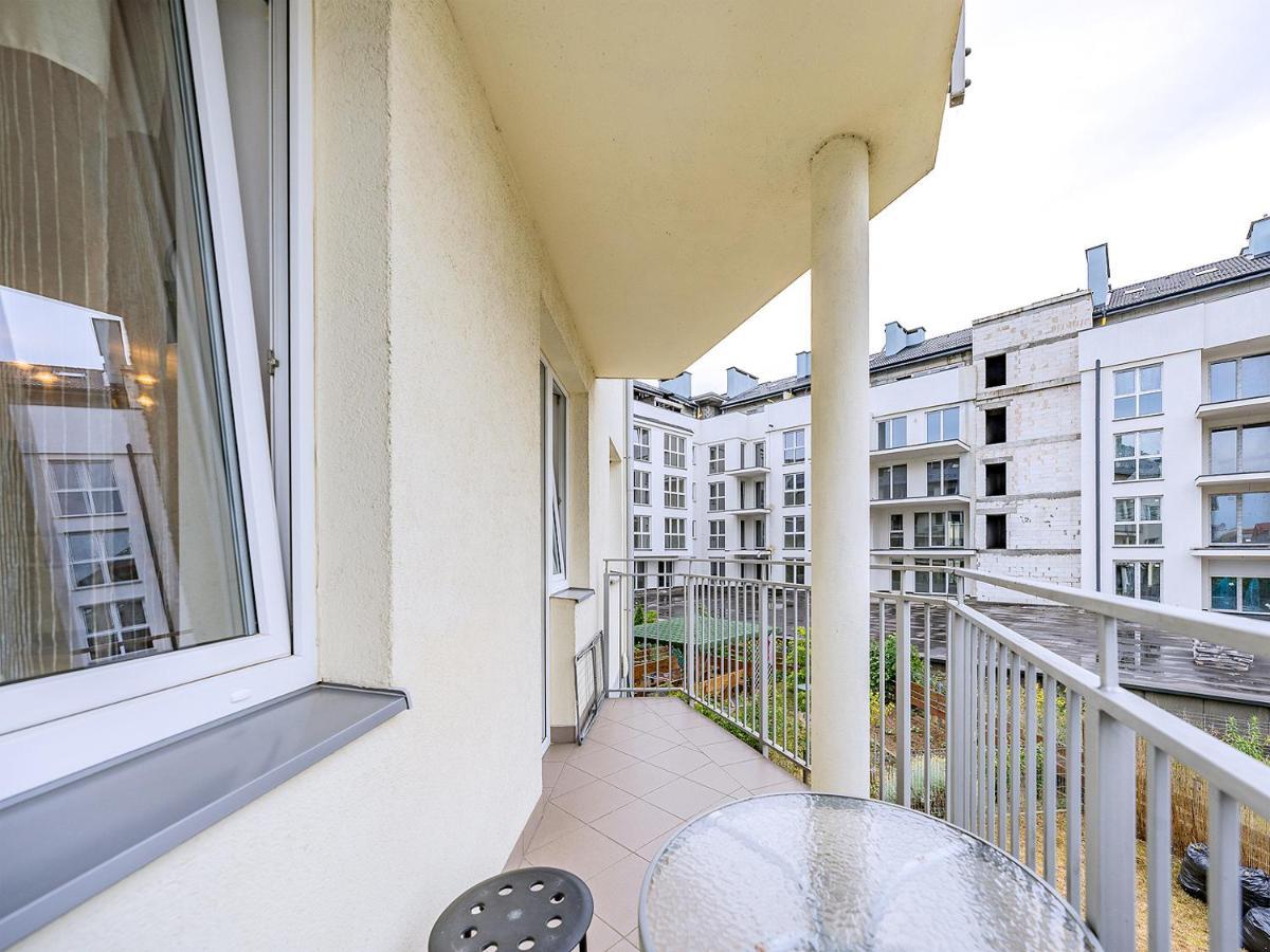 Apartament Z Balkonem I Bezplatnym Parkingiem غدانسك المظهر الخارجي الصورة